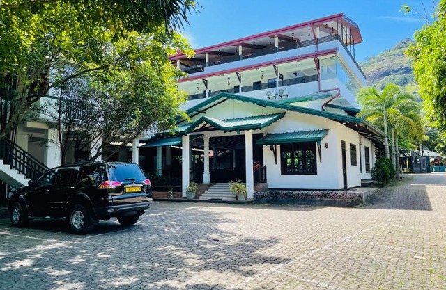 Ama Residence