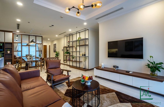 AMAVI LUXURY - VINHOMES SPACIOUS AND COZY APT FOR FAMILY/GROUP - 4 BR