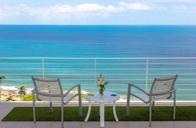 Amazing 1 BR/2Ba with Ocean View in Romantic Zone/Amapas 353