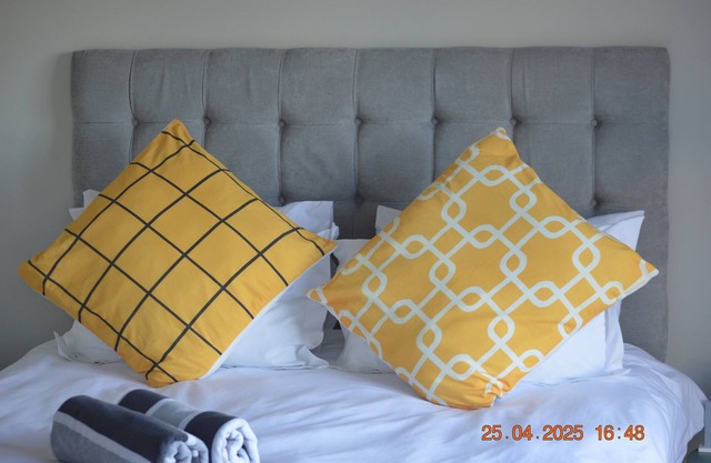 Amazing corporate apartment with spectacular sea views & WiFi in Port Elizabeth.