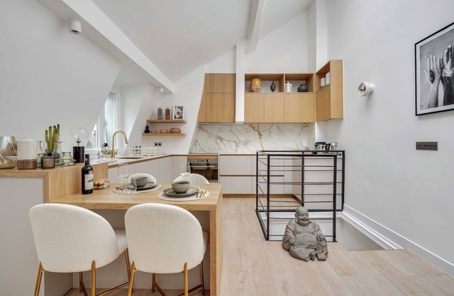 AMAZING HISTORICAL PARISIEN LOFT NEXT TO LOUVRE AREA ! - 4