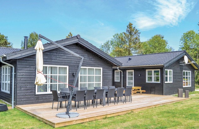 Amazing home in Sæby with WiFi