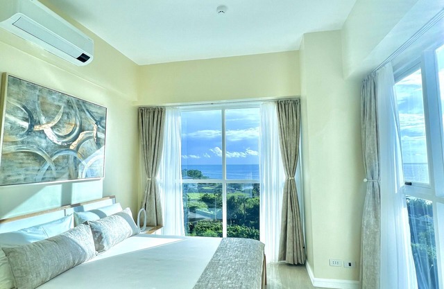 Amazing Oceanview 1BR Condo