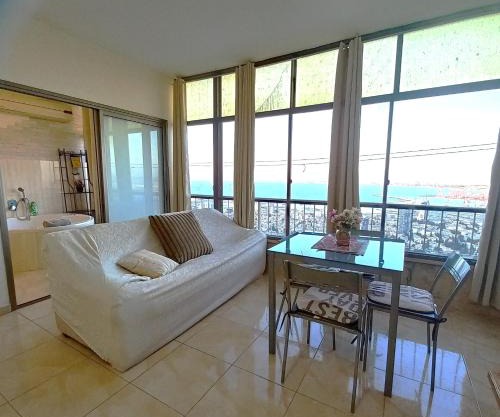 Amazing Panorama Bay view 3 room flat