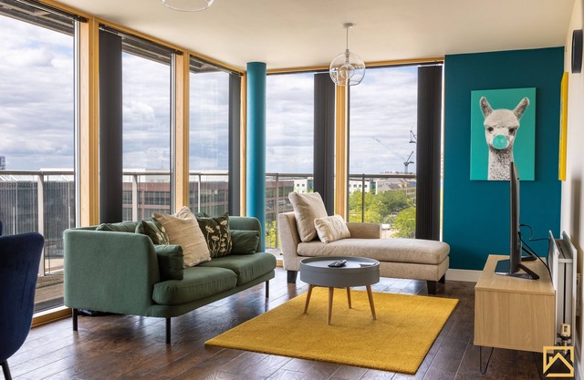 Amazing view 2 bed, free parking