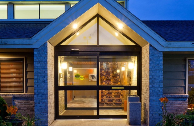 AmericInn by Wyndham Alexandria