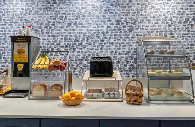 AmericInn by Wyndham Beloit