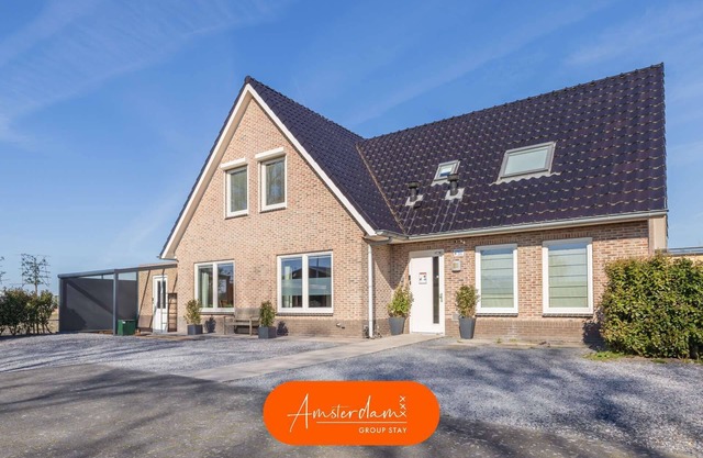 Amsterdam Villa | 20+ Beds | Jacuzzi & Sauna