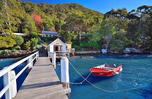 An idyllic haven, an hour from the CBD, ready to explore