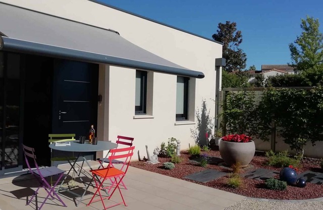 An unmissable stopover in a quiet location near the A83 exit AU GRAIN D'ORGE ÉCHIRÉ