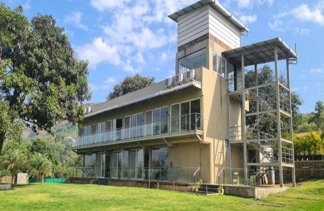 Ananta Villa