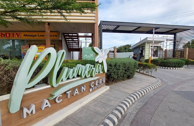 Angel's 8 Pad @ Plumera Mactan near Airport and Malls