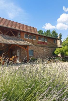 Anna Apartman