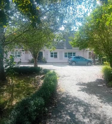 Annaswood Self Catering