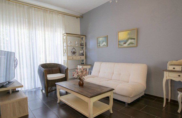 Annie's Maisonette by Travel Pro Services