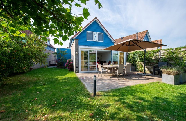 Antibes 248 - Kustpark Village Scaldia - Detached holiday home directly at the lake with spacious garden
