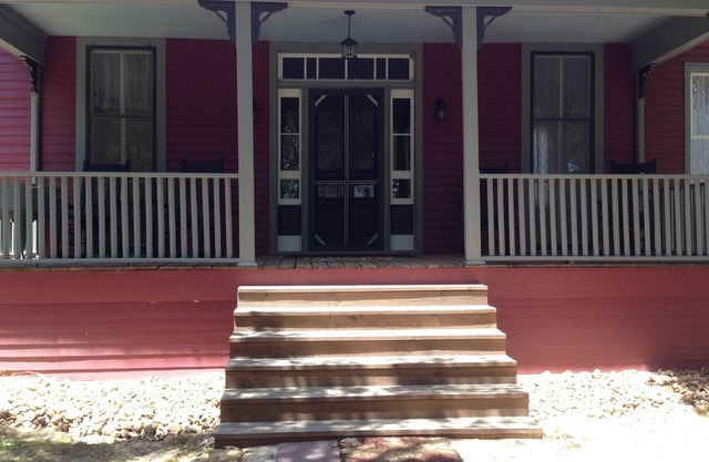Antique 1890 Farm House - New Ulm - great for Antique Week, The Vine, or Getaway