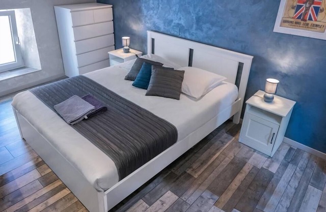 AP6 - 2 BEDROOM APARTMENT - GITE CHEZ THOMAS ET JOHN "AP6