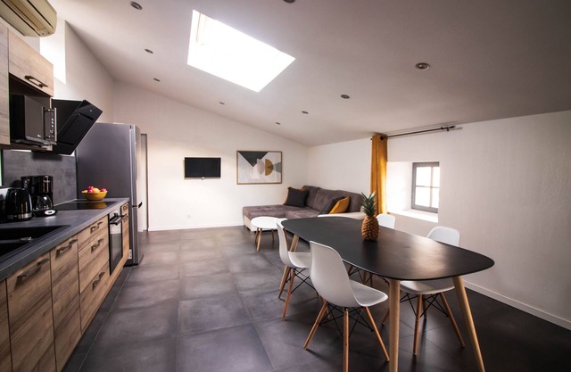 Apartment-Apartment-Private Bathroom-Landmark view-Le Scandinave