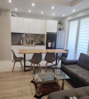 Apartament Klimatyzowany na Ciepłej