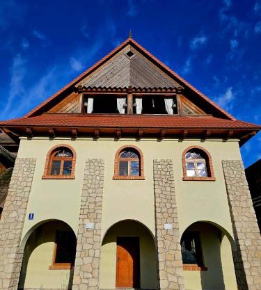 Apartament Singera