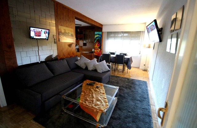 Apartamento, amplio y luminoso, el centro de Madrid, con garaje, cerca del metro