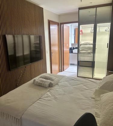 Apartamento de alto padrão com piscina