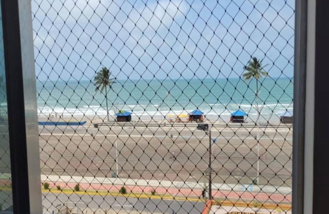 Apartamento de Frente Para o mar