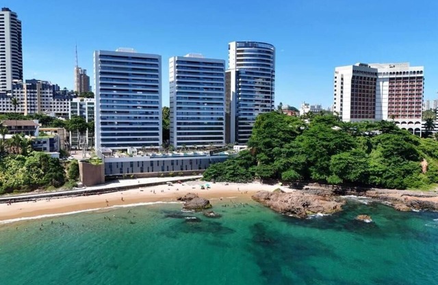 Apartamento de Luxo em Salvador com Acesso a Praia