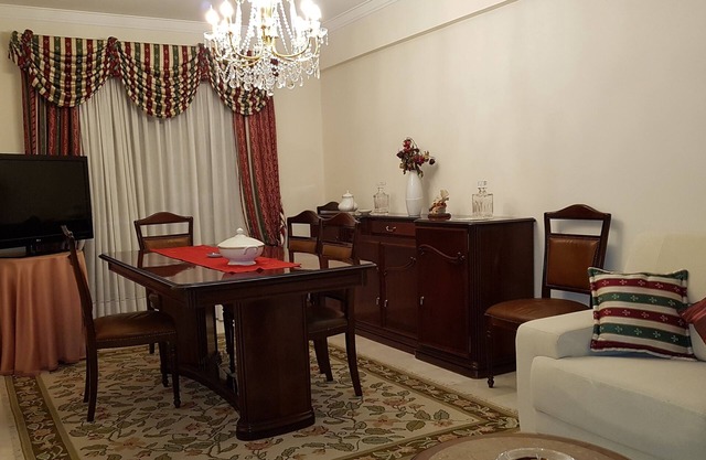 Apartamento espaçoso mt confortável, metro praticamente á porta, Pontinha Lisboa