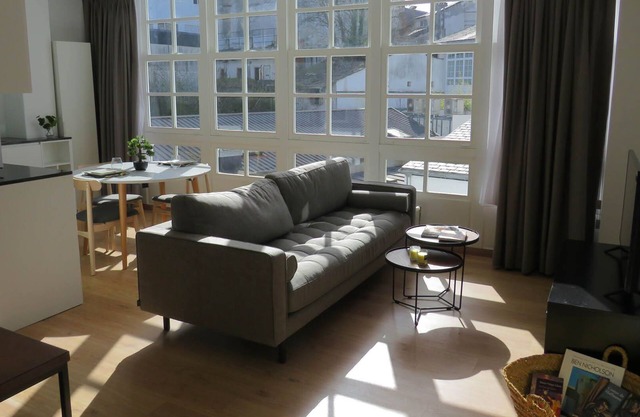 APARTAMENTOS ARMANYA 3