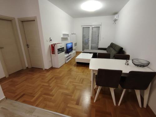 Apartman Lazarevic