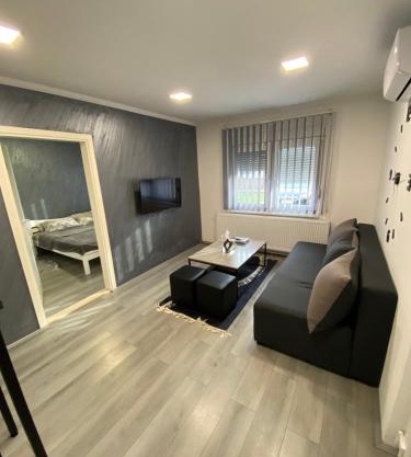 Apartmani Mira