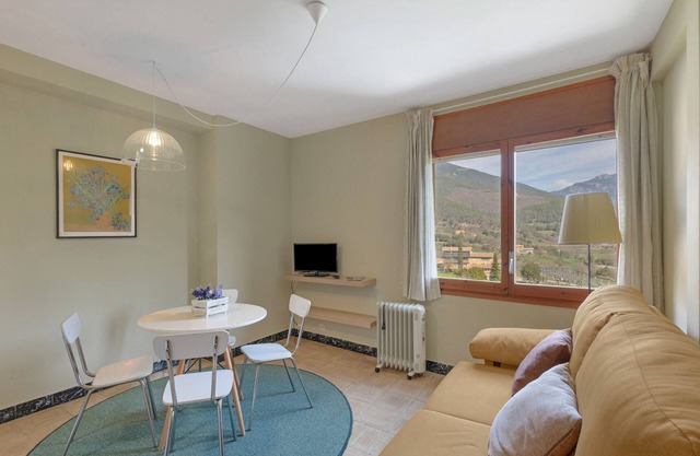 Apartment 'Vall' with Mountain View, Shared Garden and Wi-Fi