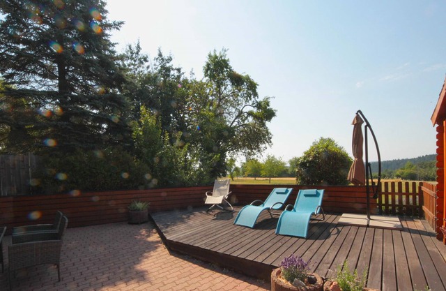 Apartment 'Ferienwohnung Harmonie' with Mountain View, Private Terrace and Wi-Fi