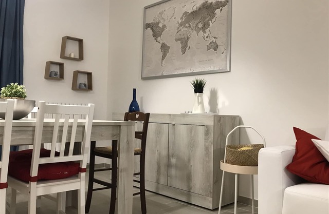 Apartment 150 mt from the sea with terrace and private garden.