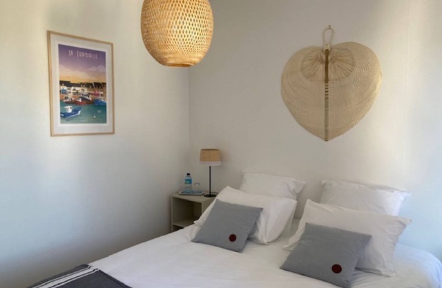 Apartment 200 m from beach and center in quiet residence