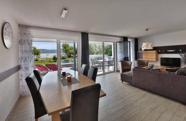 Apartment '3 Frauenberg, 97qm' with Lake View, Shared Terrace and Wi-Fi