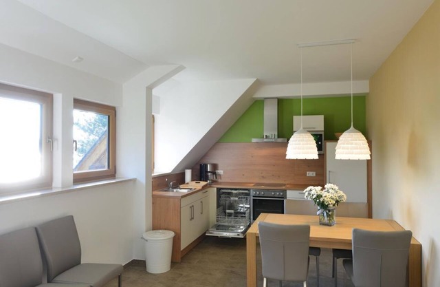 Apartment 5 with balcony - Gästehaus Schloßhalbinsel