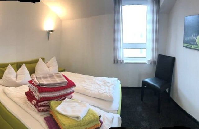 Apartment (55sqm) with box-spring beds and balcony