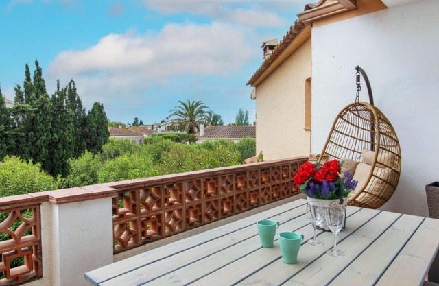 Apartment Adelfa 7 by Interhome