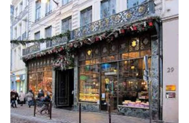 Apartment and garden in lille fac de droit