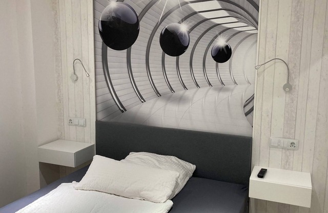 Apartment-Apartment-Private Bathroom-Garden view-Zimmer 103
