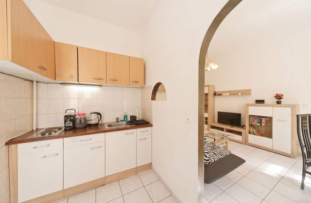 Apartment No. 12 in Vienna near Schönbrunn/Westbahnhof | Keyless Check-In