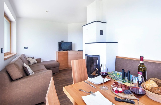 Apartment 'Avea App 1-2 Personen' with Mountain View & Garden