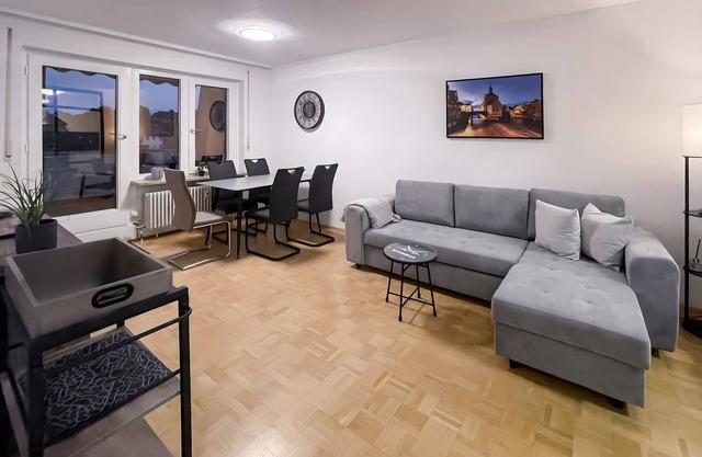 Apartment 'Bamberg Burgblick' with Balcony and Wi-Fi