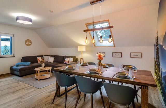 Apartment 'Bergblick' with Mountain View, Shared Terrace and Wi-Fi