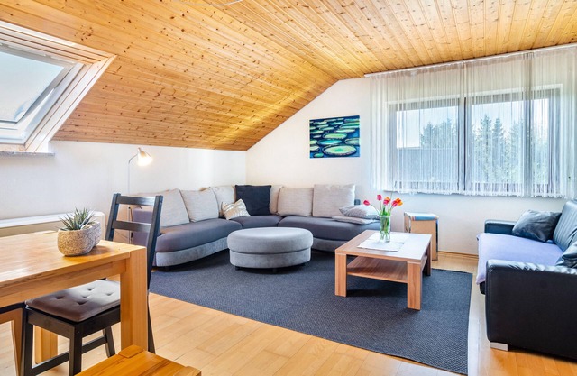 Apartment 'Bodensee, 85qm' with Private Terrace and Wi-Fi