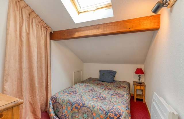 Apartment 'Bouquetin' with Mountain View, Shared Garden and Wi-Fi