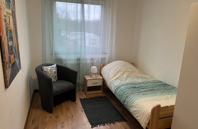 Apartment 'Bruchköbel 3' with Balcony and Wi-Fi